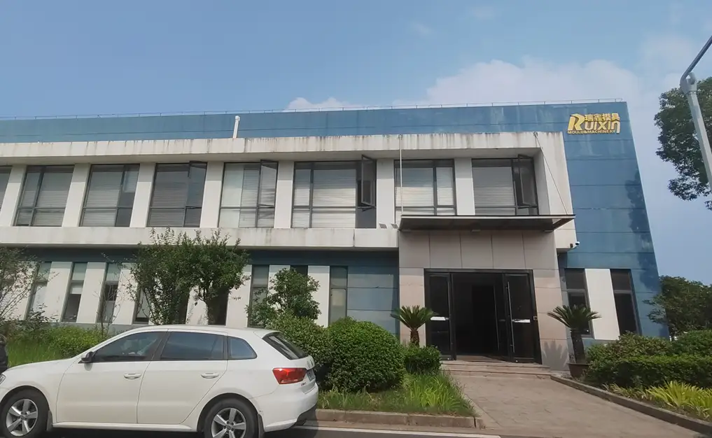 精模模具生产商 精模模具生产商
